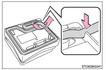 Toyota C-HR. Pasos necesarios en caso de emergencia